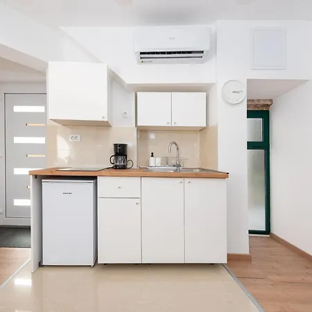 Lota Apartment Bibinje Exterior photo
