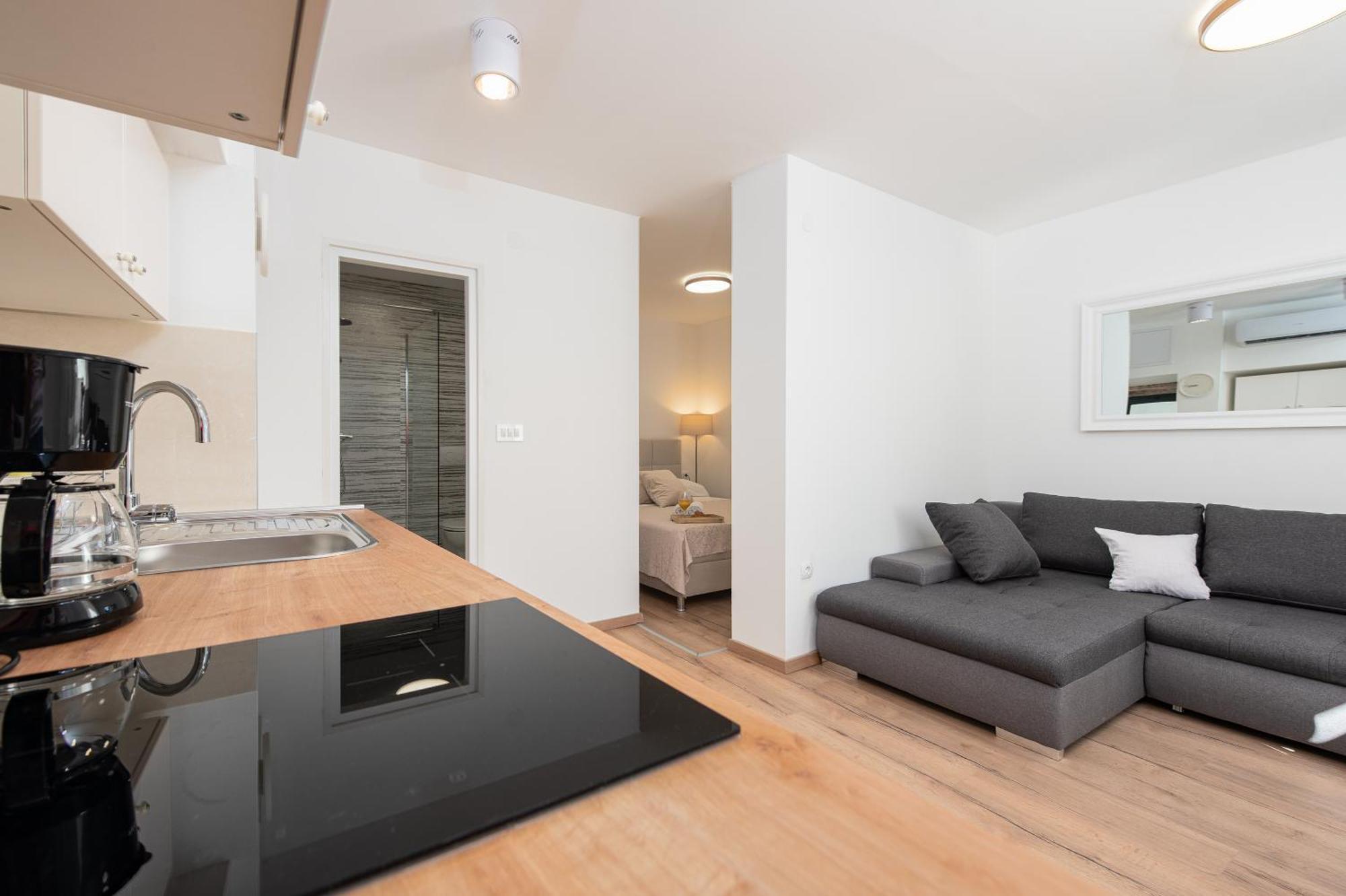 Apartment Lota Bibinje